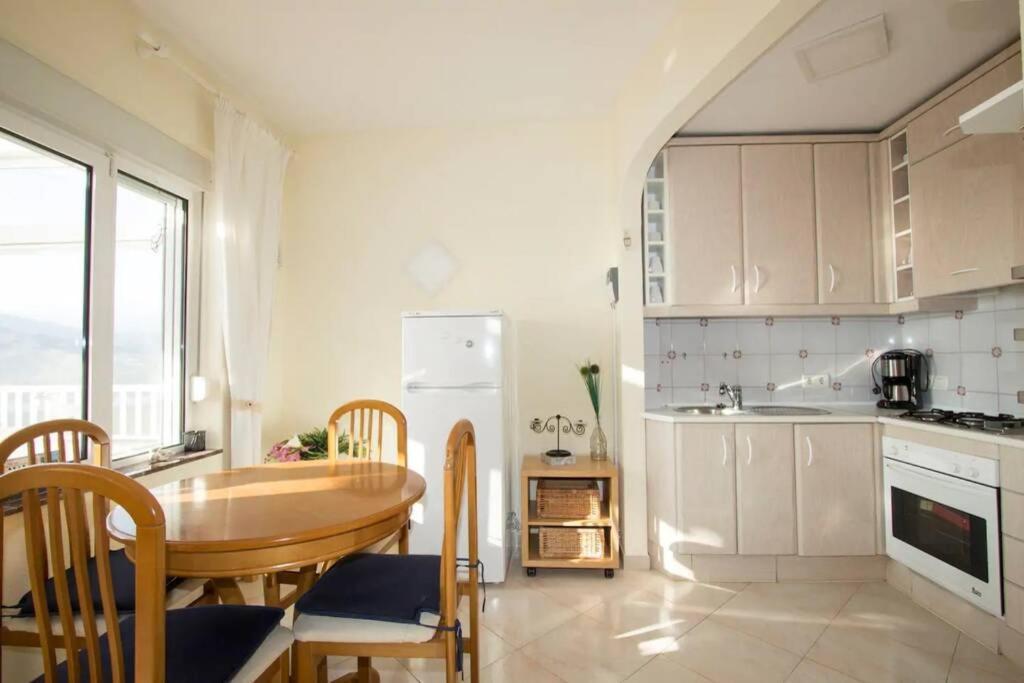 Seaview And Sun All Day Long In Los Pinos, Almunecar, Andalusia Exterior foto
